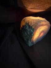 Load image into Gallery viewer, Natural Agate Tea Light Candle Holder – Crystal Home Décor &amp; Gift
