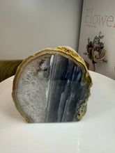 Load image into Gallery viewer, Natural Agate Tea Light Candle Holder – Crystal Home Décor &amp; Gift