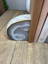 Load image into Gallery viewer, Natural Agate book ends