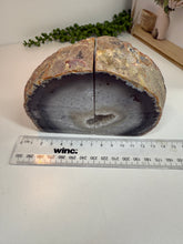 Load image into Gallery viewer, Natural Agate book ends