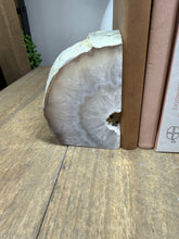 Load image into Gallery viewer, Natural Agate book ends