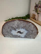 Load image into Gallery viewer, Natural Agate book ends