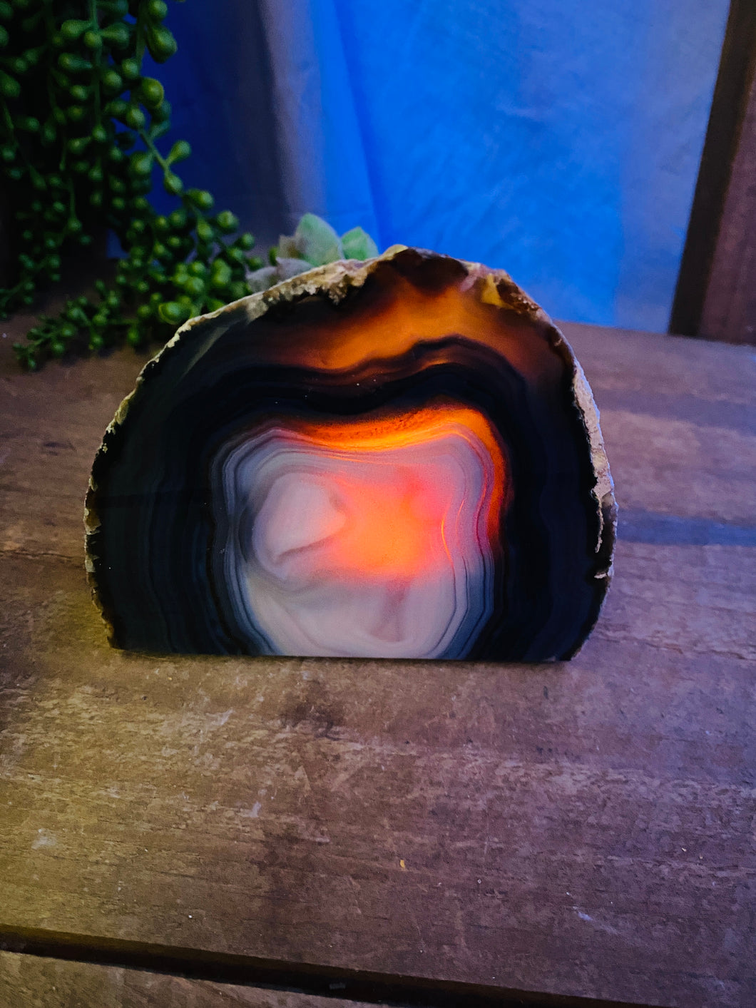 Natural Agate tea light Candle Holder (natural stone / crystal), home decor