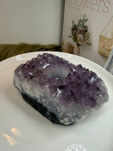 Load image into Gallery viewer, Natural Amethyst Crystal Tea Light Holder – Uruguay Home Decor