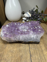 Load image into Gallery viewer, Natural Amethyst Crystal Tea Light Holder – Uruguay Home Decor