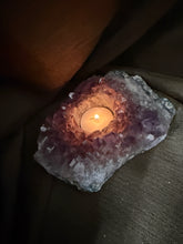 Load image into Gallery viewer, Natural Amethyst Crystal Tea Light Holder – Uruguay Home Decor
