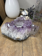 Load image into Gallery viewer, Natural Amethyst Crystal Tea Light Holder – Uruguay Home Decor