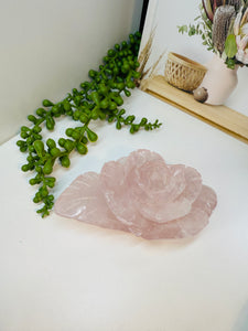 Rose Quartz hand carved flower