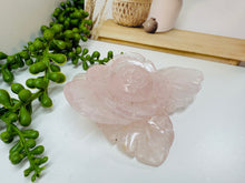 Load image into Gallery viewer, Rose Quartz hand carved flower