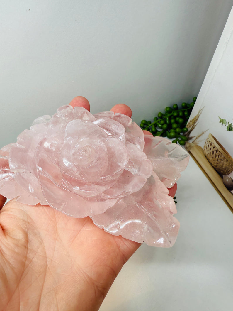 Rose Quartz hand carved flower