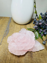 Load image into Gallery viewer, Rose Quartz hand carved flower