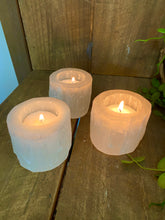 Load image into Gallery viewer, Selenite tea light candle holder