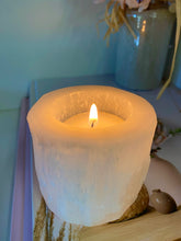 Load image into Gallery viewer, Selenite tea light candle holder