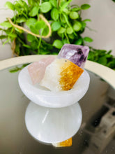 Load image into Gallery viewer, Small Selenite bowl with Amethyst point, Citrine point and rough Rose Quartz