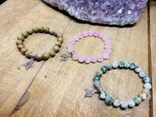 Load image into Gallery viewer, Sterling Silver Oxidized Leaf Bracelet – Natural Gemstone Beads (Moss Agate, Rose Quartz, Unakite)