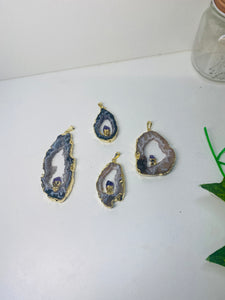 Natural Agate Geode pendant with Gold Electroplating around the edges and Amethyst point in the middle - necklace