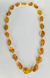 Amber bead necklace