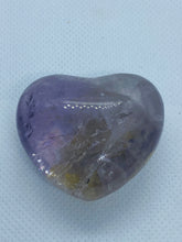 Load image into Gallery viewer, Amethyst love heart