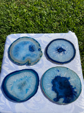 Load image into Gallery viewer, Blue polished Agate Slice drink coasters - set of 4 BCMD016