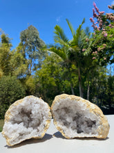 Load image into Gallery viewer, Clear Quartz crystal geode - home décor and table display 28