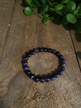 Load image into Gallery viewer, Deep purple amethyst bracelet