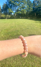 Load image into Gallery viewer, Flower Agate bead bracelet