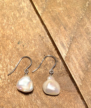 Load image into Gallery viewer, Sterling silver Fresh water Pearl earrings - jewellery