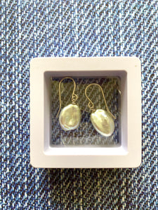 Sterling silver Fresh water Pearl earrings - jewellery