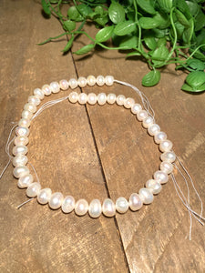 String of Fresh water Pearl beads - jewellery, necklace
