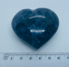 Load image into Gallery viewer, Gabbro love heart