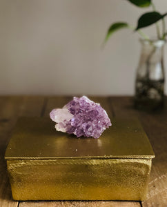 Gold trinket box with Amethyst handle