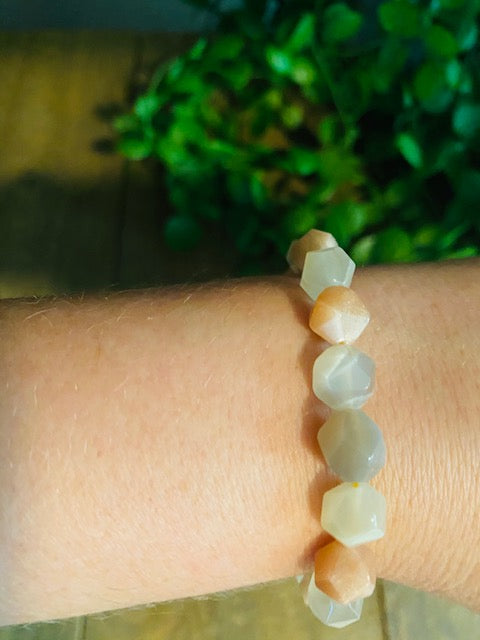 Apricot and Grey Moonstone bead bracelet
