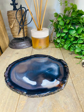 Load image into Gallery viewer, Large polished Natural Agate slice - cheese board, serving platter or display piece