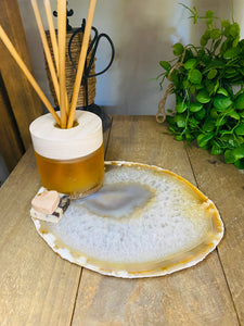 Large polished Natural Agate slice - cheese board, serving platter or display piece