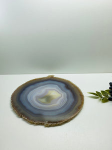 Large polished Natural Agate slice - cheese board, serving platter or display piece