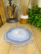 Load image into Gallery viewer, Large polished Natural Agate slice - cheese board, serving platter or display piece