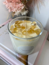 Load image into Gallery viewer, Medium Citrine natural soy Candle - Medium size (180g)