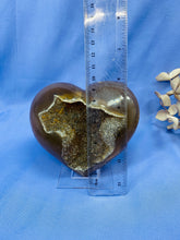 Load image into Gallery viewer, Natural Agate Geode heart with Quartz crystals inside