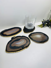 Load image into Gallery viewer, Natural polished Agate Slice drink coasters with Gold Electroplating - Set of 4