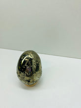 Load image into Gallery viewer, Pyrite egg