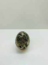 Load image into Gallery viewer, Pyrite egg