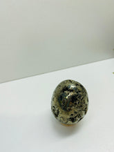 Load image into Gallery viewer, Pyrite egg