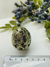 Load image into Gallery viewer, Pyrite egg