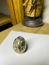 Load image into Gallery viewer, Pyrite egg