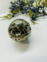 Load image into Gallery viewer, Pyrite sphere