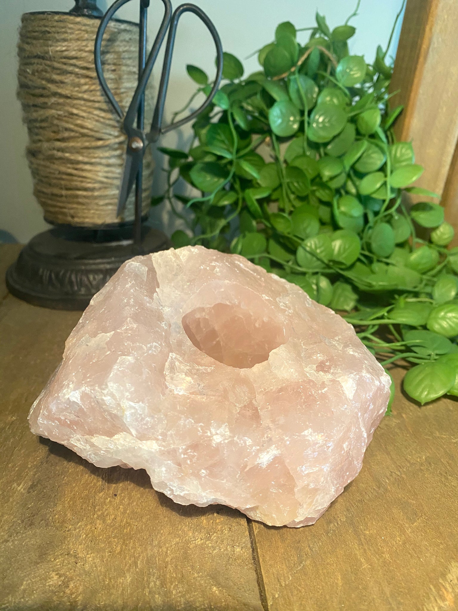 Load image into Gallery viewer, Rose Quartz Candle Holder