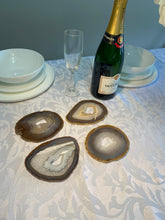 Load image into Gallery viewer, Set of 4 Natural polished Agate Slice drink coasters 06