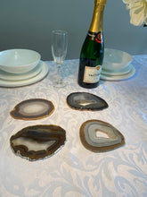 Load image into Gallery viewer, Set of 4 Natural polished Agate Slice drink coasters 11