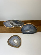 Load image into Gallery viewer, Set of 4 Natural polished Agate Slice drink coasters 11