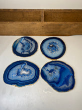 Load image into Gallery viewer, Set of 4 blue polished Agate Slice drink coasters with Gold Electroplating around the edges 08